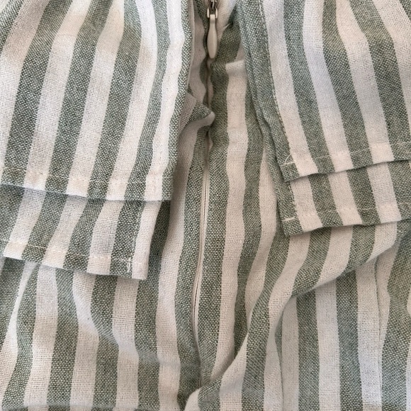 Lulu's White and Green Off-Shoulder Jumpsuit - Picture 12 of 14